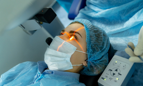 Professional eye laser correction. Cataract eye operation.